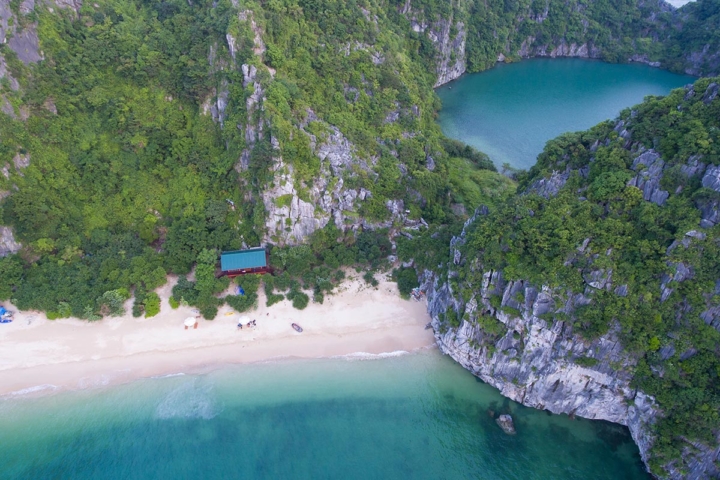 Cat Ba Kayak
